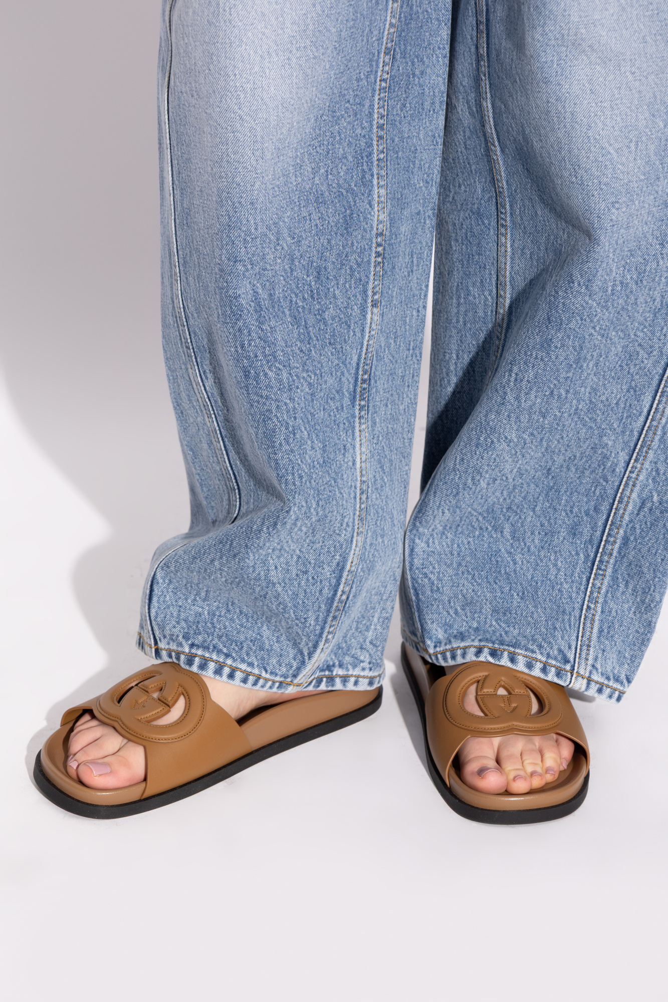 Gucci Leather slippers | Women's | Vitkac